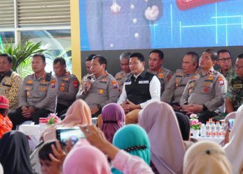 Kapolda Jatim Irjen Pol Toni Gelar Jumat Curhat di Terminal Purabaya