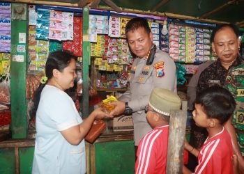 Jumat Curhat di Pasar Tarik, Polresta Sidoarjo Peduli Masyarakat
