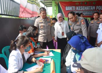 Cegah Stunting, Polisi Gelar Bakti Sosial Kesehatan di Kedung Rawan Krembung