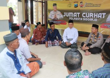 Kapolresta Sidoarjo Jumat Curhat Bersama Warga Jabon