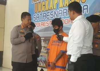 Polresta Sidoarjo Bekuk Kurir Sabu 1 Kg