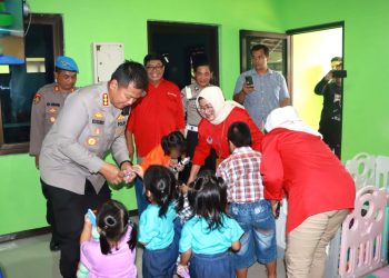 Polresta Sidoarjo Peduli Balita di UPT PPSAB