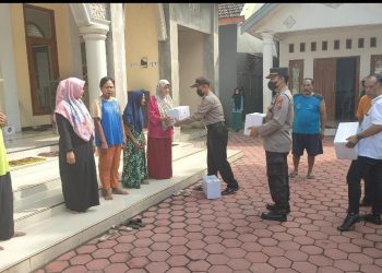 Polsek Krembung Peduli Guru TPQ