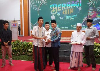 Wabup Subandi  Apresiasi PT KBM Berbagi kepada 1.500 Kaum Dhuafa dan Anak Yatim