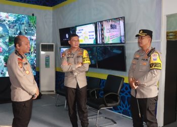 Kakor Sabhara Baharkam Polri Cek Pos Terpadu Terminal Purabaya