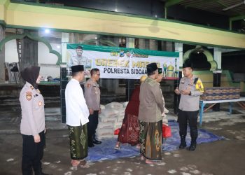 Polresta Sidoarjo Bantu Pembangunan Masjid Nurul Iman Sedati Gede