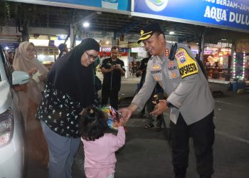 Kapolresta Sidoarjo Cek Puncak Arus Balik di Tol
