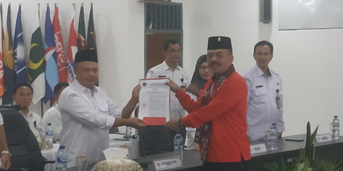 Target 20 Persen Kursi DPRD, PDIP Daftarkan Bacaleg ke KPU Sidoarjo