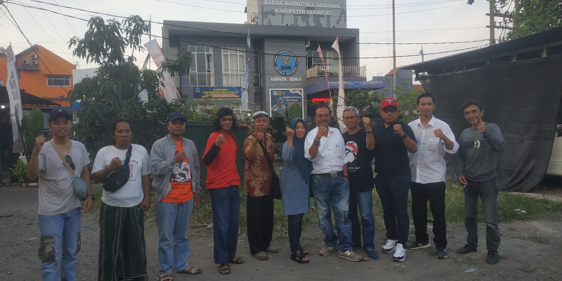Alumni IKIP Surabaya Deklarasi Relawan Api Ganjar Pranowo