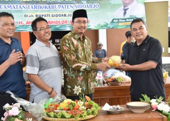 Bupati Gus Muhdlor Resmikan Gedung Pelayanan Publik Desa Kalimati Tarik