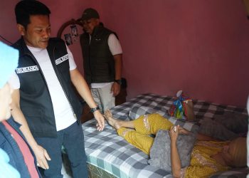 Wabup Subandi Bantu Pengobatan Warga Sakit Tumor Desa Tanggul