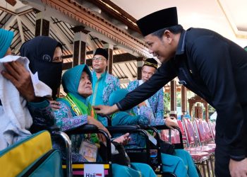 Wabup Subandi Berpesan Jamaah Haji Sidoarjo untuk Selalu Jaga Kesehatan dan Semangat