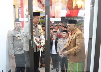 Tunjang Pelayanan Masyarakat, Resmikan Masjid Al Wahyu Polsek Buduran