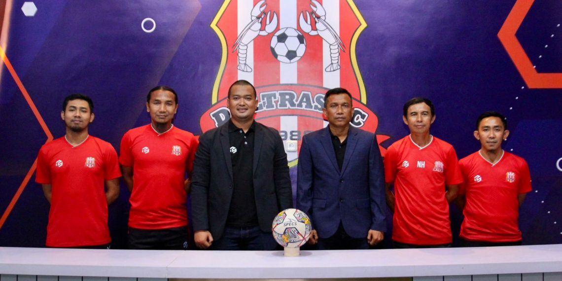 Widodo C Putro Resmi Jadi Pelatih, Dian Felani Berharap Deltras FC Naik Kasta