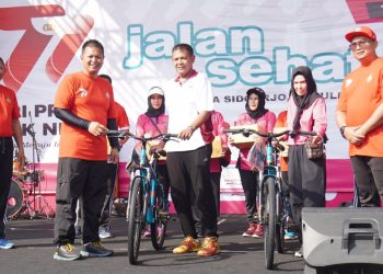 Hari Bhayangkara ke-77, Polresta Sidoarjo Ajak Warga Jalan Sehat Bersama