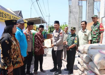 Polresta Sidoarjo Bantu Pembangunan Masjid di Sawocangkring Wonoayu