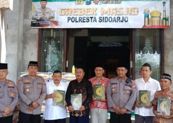 Polresta Sidoarjo Bantu Pembangunan Masjid di Balongbendo