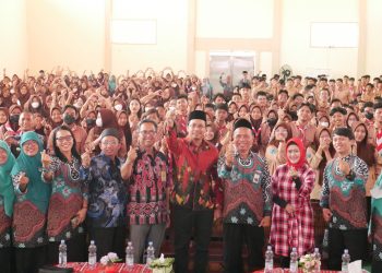 Resmikan Ruang Cinema, Ini Pesan Gus Muhdlor Untuk Siswa SMAN 4 Sidoarjo