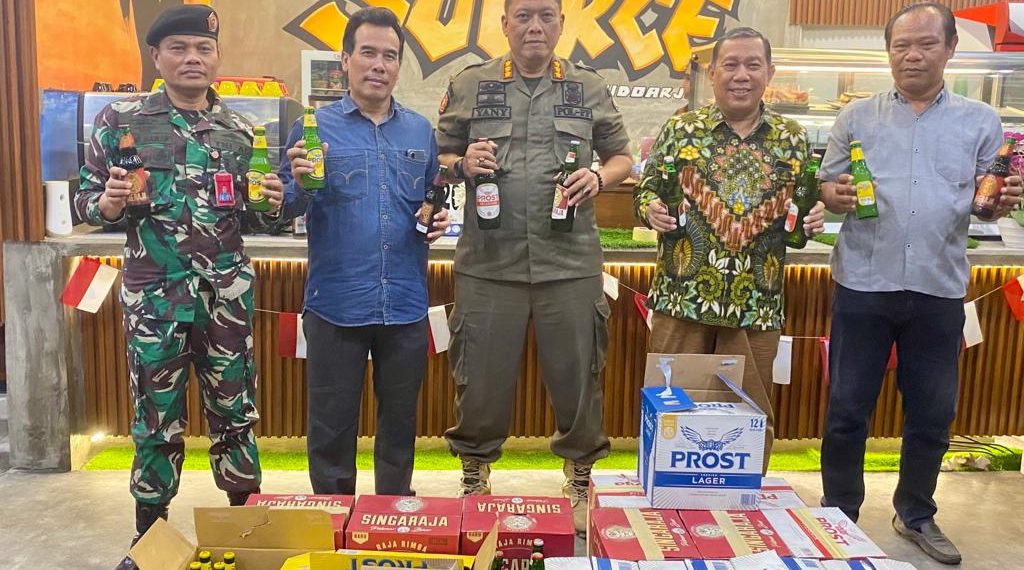 Komisi A DPRD Sidoarjo Bersama Satpol PP Razia Miras