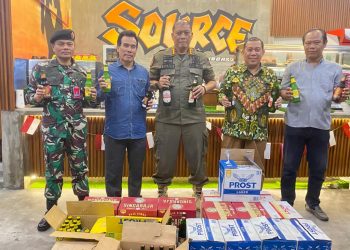 Komisi A DPRD Sidoarjo Bersama Satpol PP Razia Miras