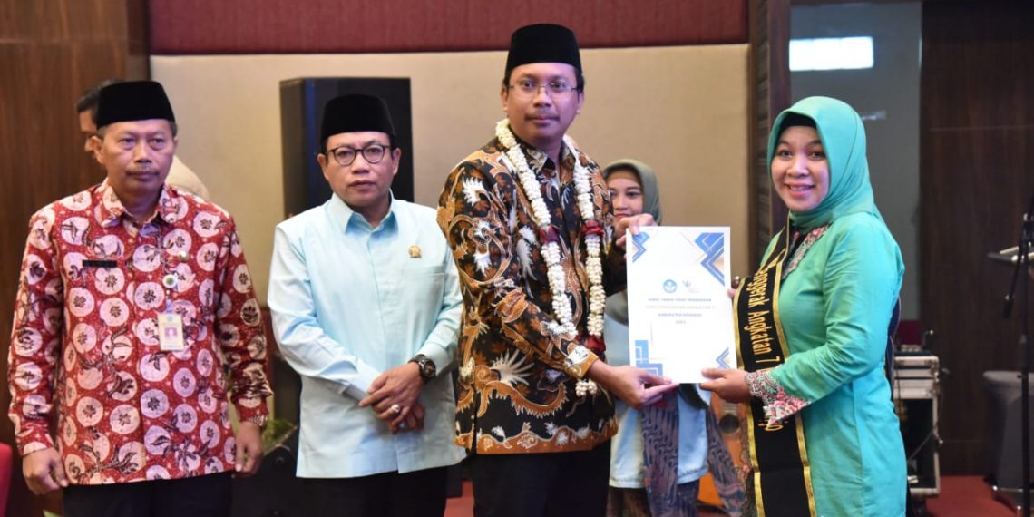 Bupati Gus Muhdlor Pesan Integrasi Pembelajaran Dengan Isu Sosial Kepada Guru Penggerak