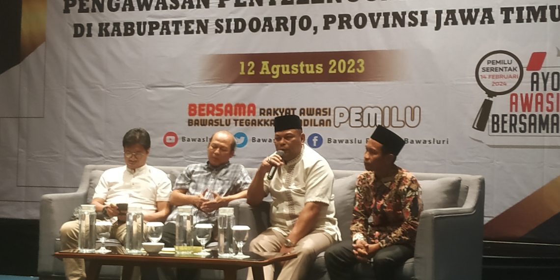 Rahmat Muhajirin dan Bawaslu Ajak Emak-emak Ikut Awasi Pemilu 2024