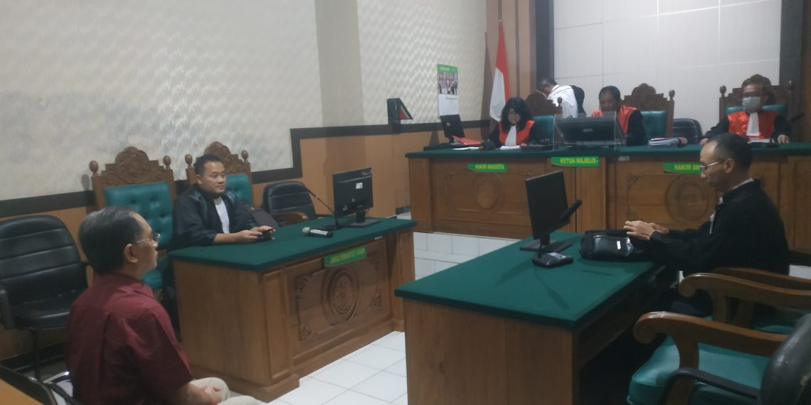 Ketua Majelis Hakim Tunda Vonis GT Terdakwa Penggelapan Rp 50 Miliar