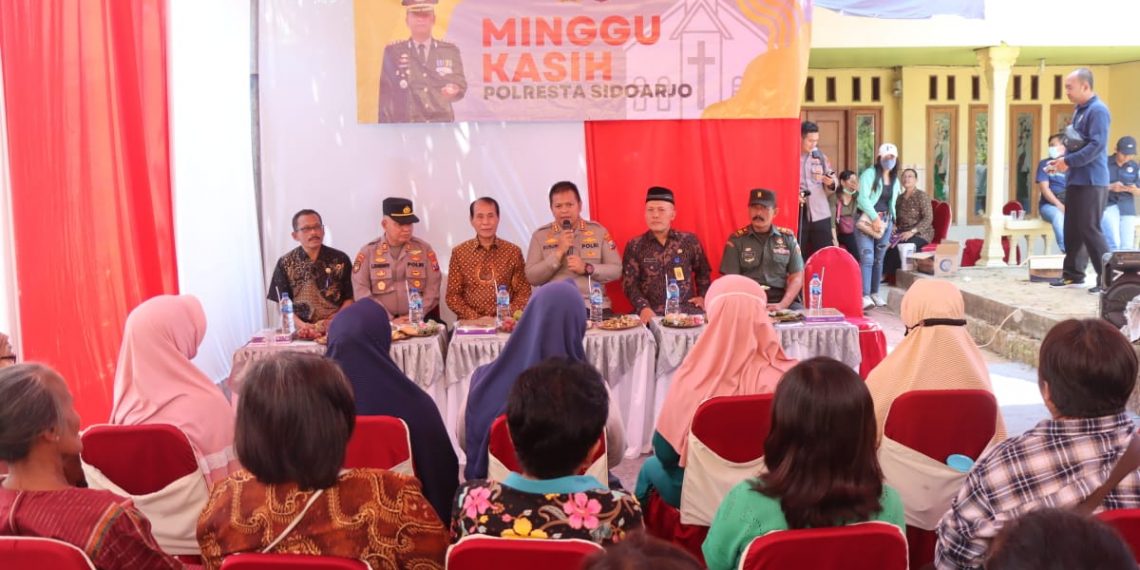Kapolresta Sidoarjo Gayeng Bareng Warga di Rumah Peribadatan