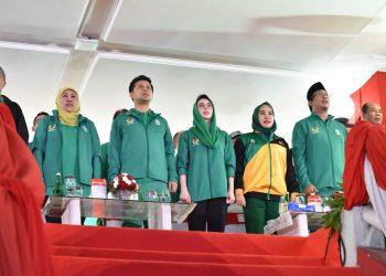 Gubernur Khofifah dan Bupati Gus Muhdlor Hadiri Opening Ceremony Porprov Jatim VIII
