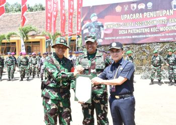Danrem 084/Bhaskara Jaya Tutup TMMD Ke-118 di Bangkalan