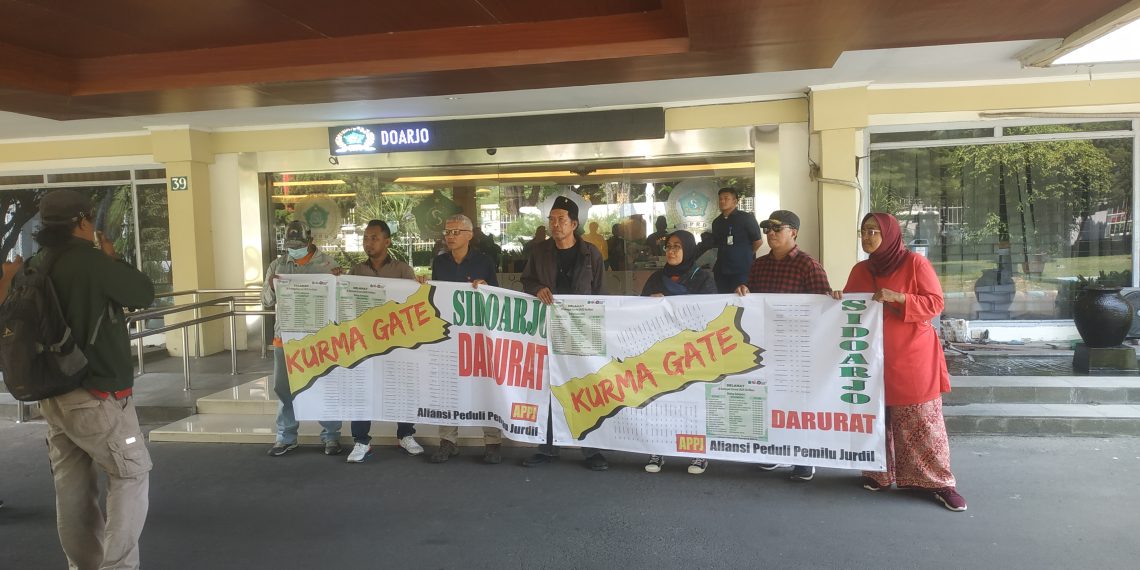 Jadi Komoditas Politik Bacaleg, Aliansi Peduli Pemilu Jurdil Gelar Demo Minta Program KURMA Dihentikan