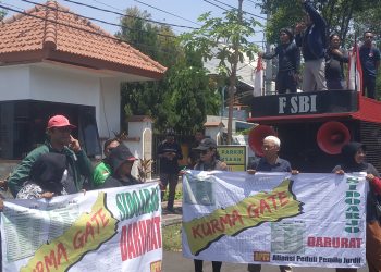 Datangi Kejari dan Pendopo Bupati Sidoarjo, APPJ Demo Minta Program KURMA Dihentikan