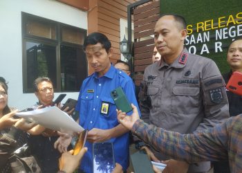 Kanwil DJP Jatim II Limpahkan Dua Berkas Pidana Pajak In Absentia ke Kejari