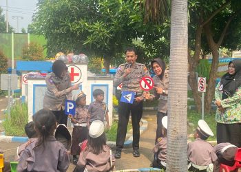 Pocil TK Kemala Bhayangkari 99 Belajar Tertib Berlalu Lintas