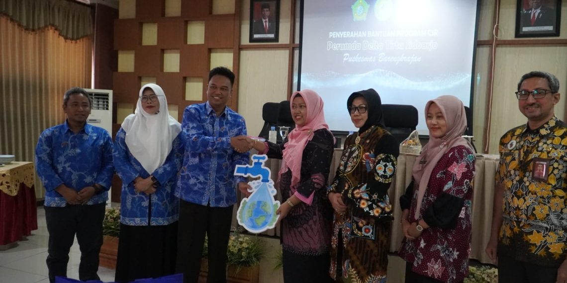 Perumda Delta Tirta Hadirkan Air Bersih Berkualitas di Puskesmas Barengkrajan Krian