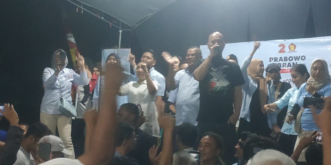 Rahmat Muhajirin Bareng Ahmad Dhani Kampanye Ajak Warga Krian Menangkan Capres Prabowo 2024