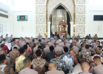 Polresta Sidoarjo Bina Rohani dengan Mengaji