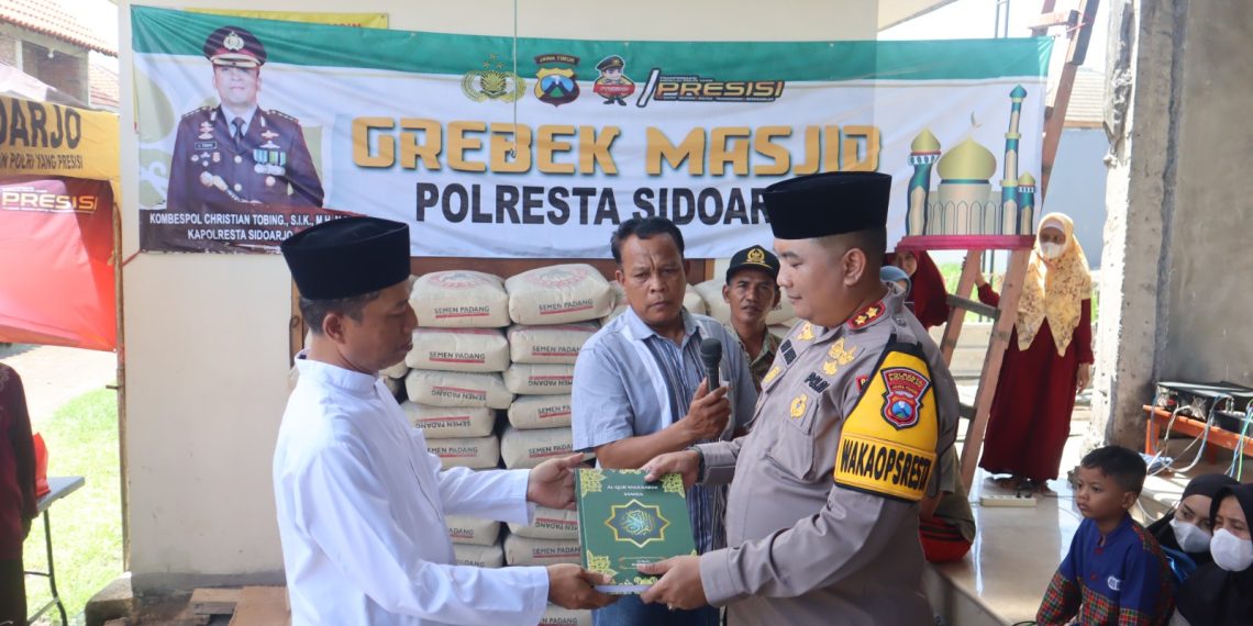 Jumat Curhat, Wakapolresta Sidoarjo Ajak Warga Guyub Rukun Jelang Pemilu