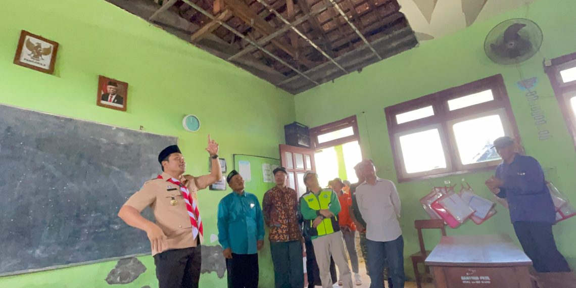 Wabup Subandi : Dua Sekolah Diterjang Puting Beliung Segera Direnovasi