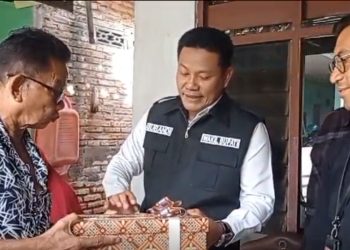 Wabup Subandi Sidak Warga Sedati Gede Derita Kanker Kulit