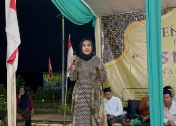 Hj Mimik Idayana Berangkatkan Umroh Qori Pembaca Alquran Bersuara Syahdu