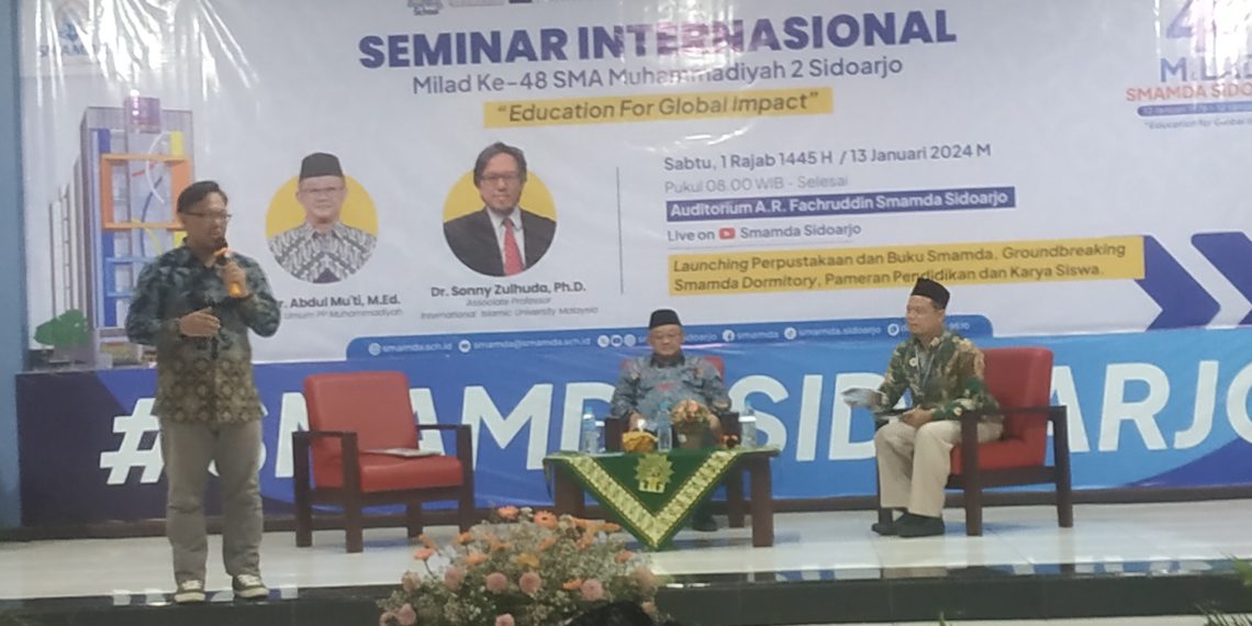 Milad Ke-48, Smamda Sidoarjo Gelar Seminar Internasional