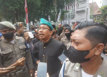 KPK Geledah Rumdis Bupati Sidoarjo Gus Muhdlor