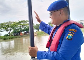 Satpolairud Polresta Sidoarjo Patroli Masa Tenang di Kawasan Pesisir