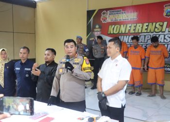 Polresta Sidoarjo Tangkap Sindikat Pencurian Mobil Pickup