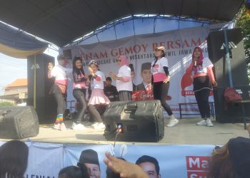 Ratusan Emak-emak Senam Gemoy Gaungkan Prabowo-Gibran Menang Satu Putaran