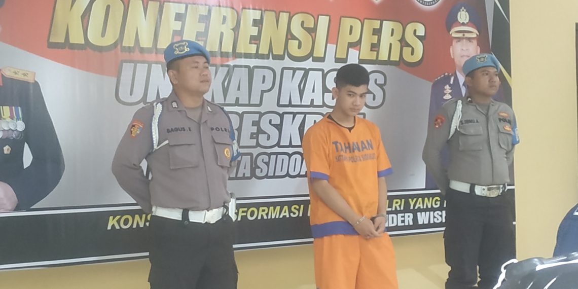 Dibakar Cemburu, Selebgram Dihajar Pacar