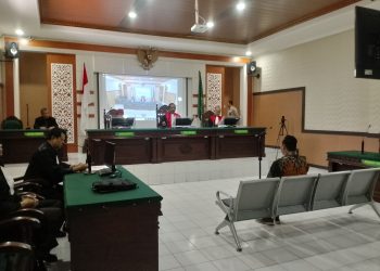 JPU Sebutkan Banner H Kayan Caleg DPRD Sidoarjo Nomor Urut 1 Bertanda Paku Terlihat Dalam Kasus Kampanye di Desa Tarik