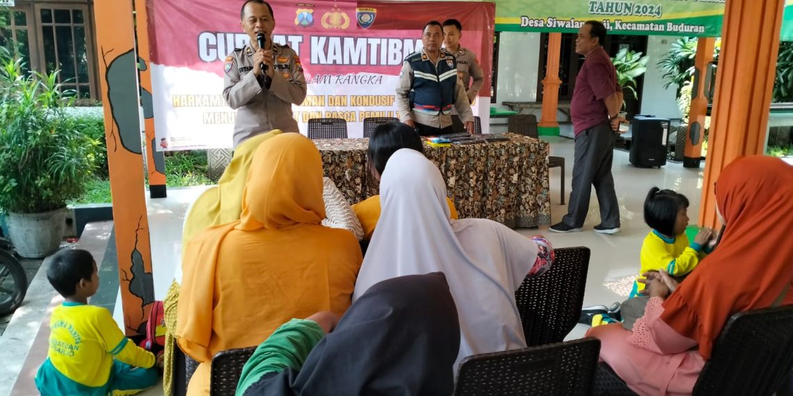 Curhat Kamtibmas bersama Warga Siwalan Panji