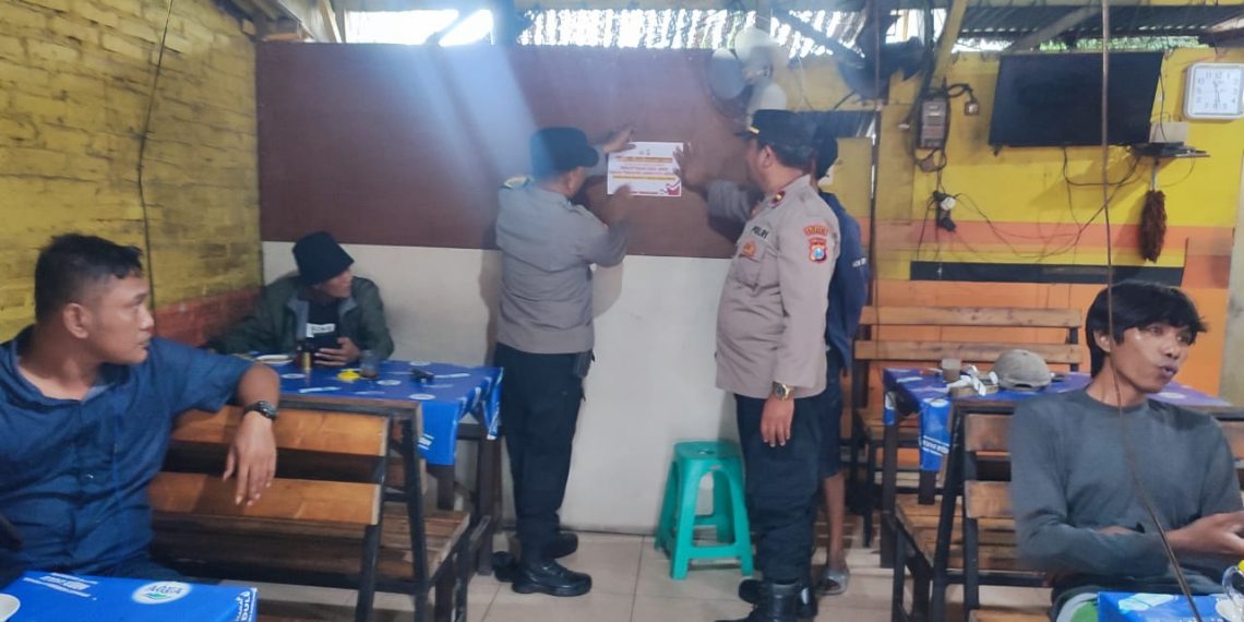 Polsek Tanggulangin Sebar Himbauan Kamtibmas di Tempat Umum